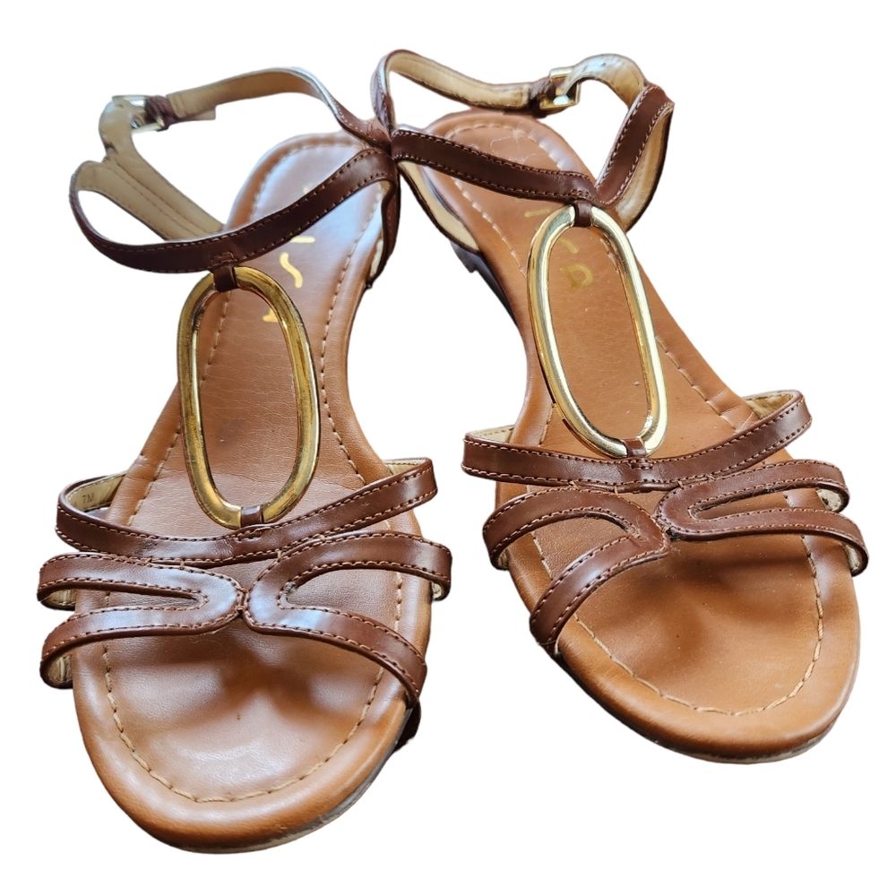 Unisa sandals